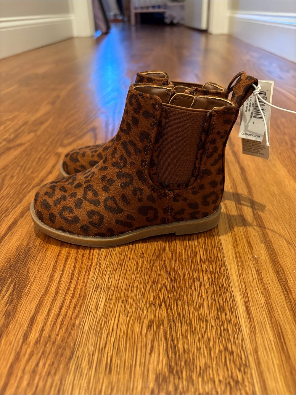 Old Navy Brown Leopard Print Kids Chelsea Boots